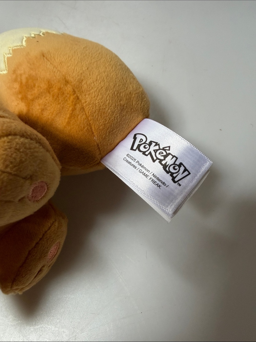 Pokémon Eevee Spring Flower Crown 8" Plush - Picture 7 of 7